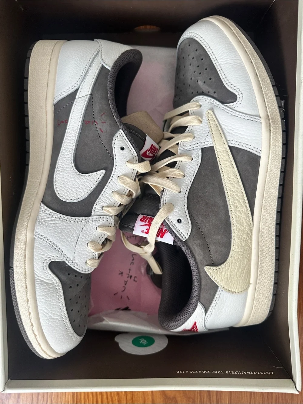 Travis Scott x Jordan 1 Low OG 